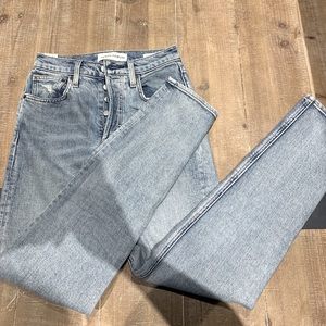 Yoko high rise slim acid wash